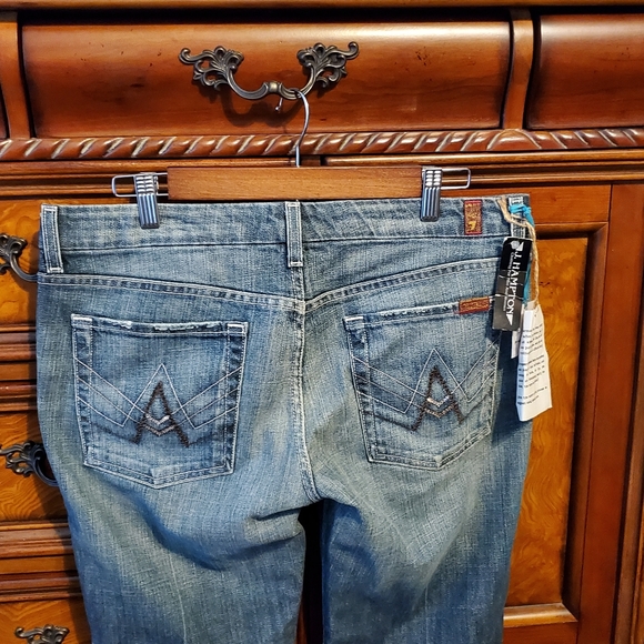 NWT 7 For All Mankind Crystal A bootcut jeans size 31 x 34 - Picture 8 of 8